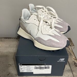 New Balance 327 White and Light Grey Sneakers